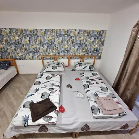 7dab 10 Contactless Self Check-in Hotell